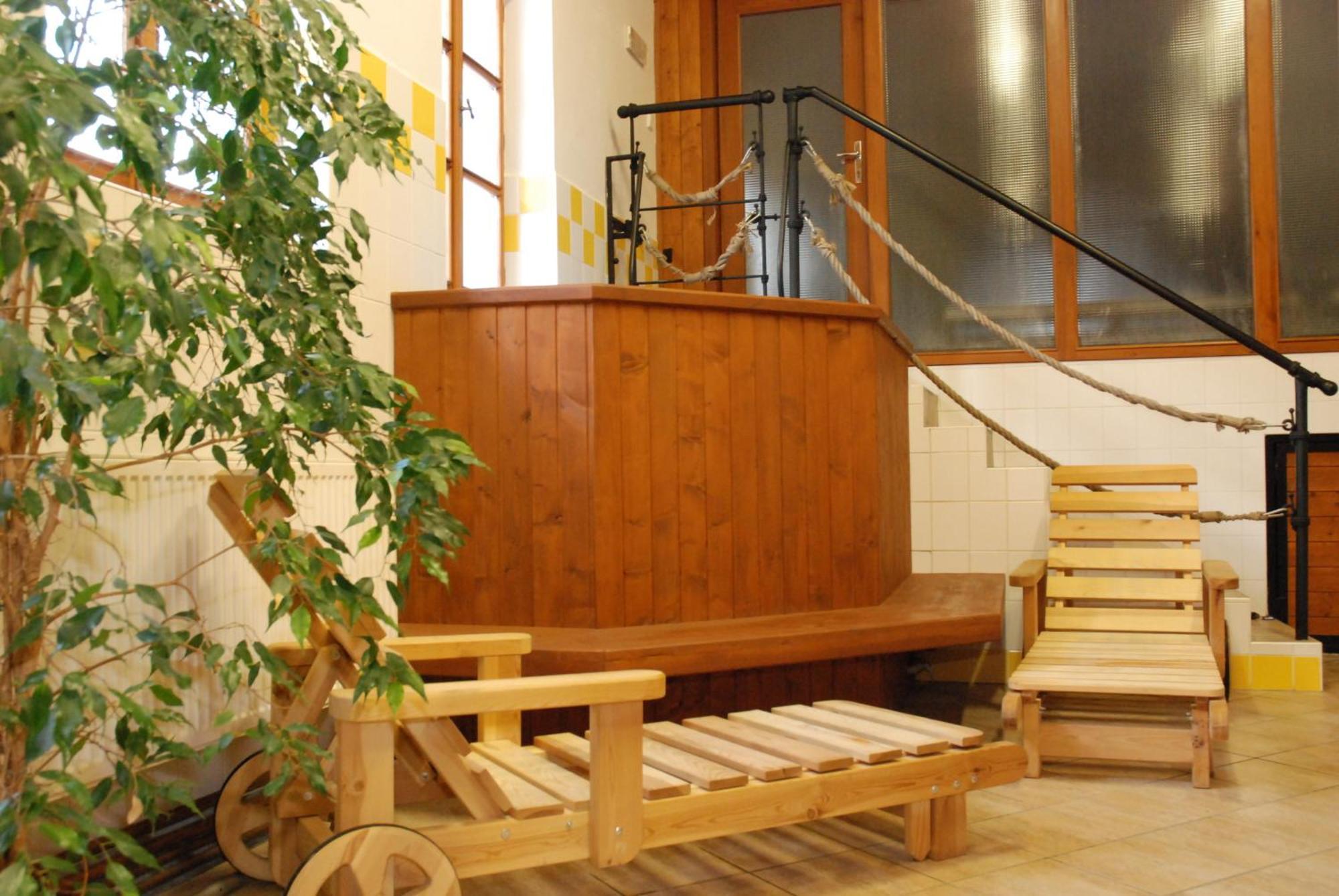 Hotel U Ruze Slavonice Esterno foto