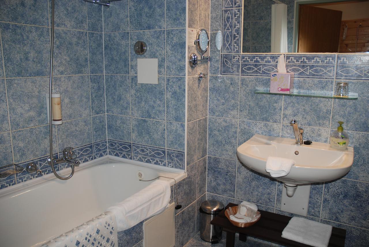 Hotel U Ruze Slavonice Esterno foto